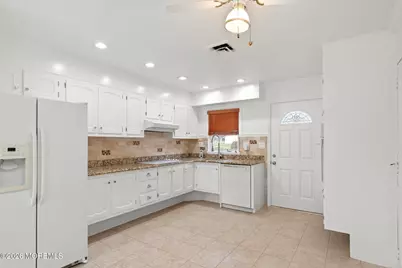 404A Picardy Court, Lakewood, NJ 08701 - Photo 7