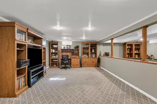 1 Lake Ontario Ln, Morganville, NJ 07751 - Photo 27