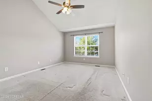 26 Forrest Ct, Tinton Falls, NJ 07753 - Photo 19