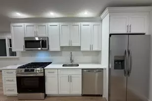 13 Pittenger Pond Rd, Freehold, NJ 07728 - Photo 7