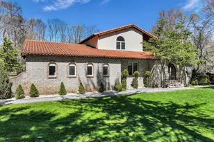 12 Red Fox Run, Manalapan Township, NJ 07726 - Photo 3