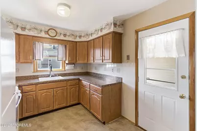 13 Thornton Road, Toms River Township, NJ 08757 - Photo 11