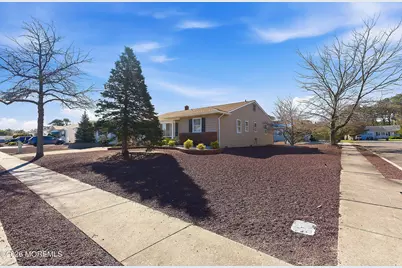 13 Thornton Road, Toms River Township, NJ 08757 - Photo 3