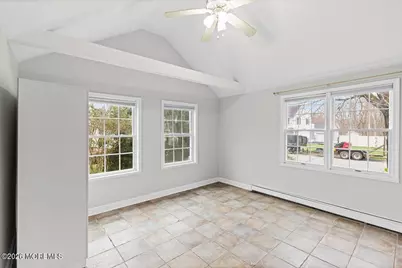 20 Weldon Road, Matawan, NJ 07747 - Photo 9