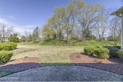17 E Sagamore Drive, Farmingdale, NJ 07727 - Photo 27