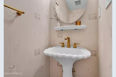 17 Devon Drive, Manalapan Township, NJ 07726 - Photo 7