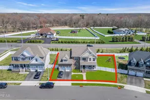 32 Tasha Ln, Howell Township, NJ 07731 - Photo 3