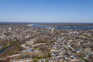 1009 Burnt Tavern Rd, Point Pleasant, NJ 08742 - Photo 31