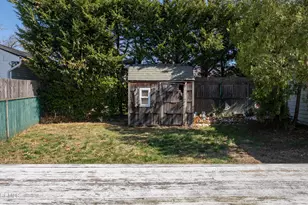 1009 Burnt Tavern Rd, Point Pleasant, NJ 08742 - Photo 9