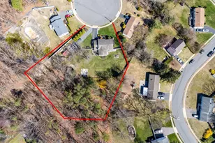 2 Darien Cir, Howell Township, NJ 07731 - Photo 5