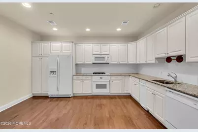 7 Centre Street #3112, Ocean Twp, NJ 07712 - Photo 5