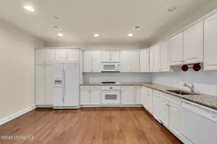 7 Centre St, Ocean Twp, NJ 07712 - Photo 5