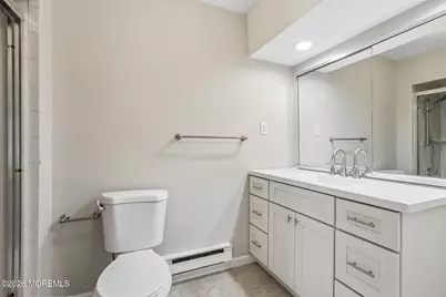 18 Pine Cluster Circle #H, Manalapan Township, NJ 07726 - Photo 7