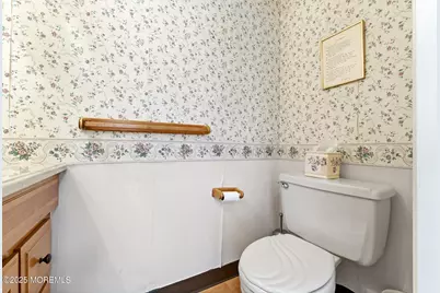 106 Wilshire Court, Old Bridge Township, NJ 08857 - Photo 15