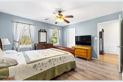 106 Wilshire Court, Old Bridge Township, NJ 08857 - Photo 19