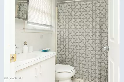 1150 Buckwald Court, Lakewood, NJ 08701 - Photo 11