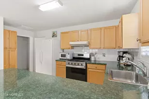 14 Woodstock Dr, Toms River Township, NJ 08757 - Photo 11