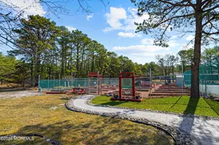 14 Woodstock Dr, Toms River Township, NJ 08757 - Photo 33