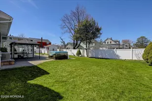 194 Park Pl, Belford, NJ 07718 - Photo 27