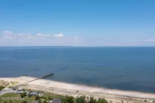 194 Park Pl, Belford, NJ 07718 - Photo 29