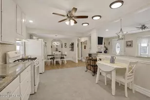 194 Park Pl, Belford, NJ 07718 - Photo 9