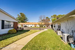 1018B Aberdeen Dr, Lakewood, NJ 08701 - Photo 13