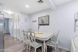 1018B Aberdeen Dr, Lakewood, NJ 08701 - Photo 7