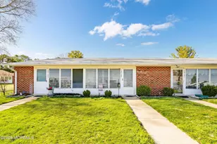 1018B Aberdeen Dr, Lakewood, NJ 08701 - Photo 1