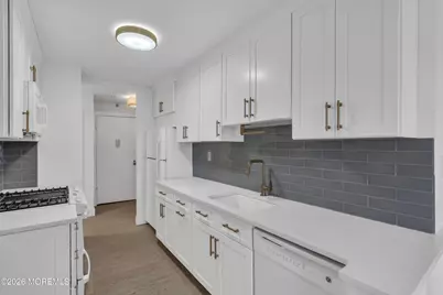 28 Riverside Avenue #6M, Red Bank, NJ 07701 - Photo 13