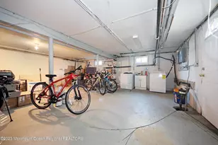 14 Oldfield Pl, Red Bank, NJ 07701 - Photo 17