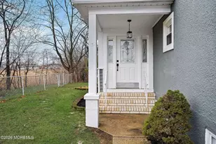 8 Newman St, Hazlet Township, NJ 07734 - Photo 3