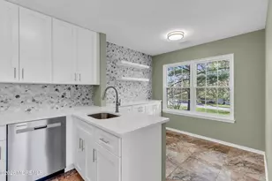 8 Mainbraid Ct, Tinton Falls, NJ 07753 - Photo 21