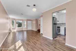 8 Mainbraid Ct, Tinton Falls, NJ 07753 - Photo 15