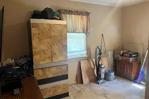 571 Hopping Rd, Belford, NJ 07718 - Photo 9