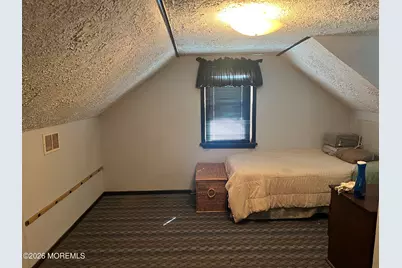 571 Hopping Road, Belford, NJ 07718 - Photo 11