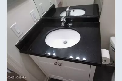 278 Fairfield Place, Morganville, NJ 07751 - Photo 13