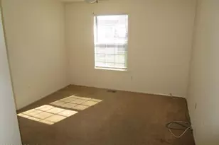 278 Fairfield Pl, Morganville, NJ 07751 - Photo 9