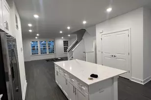 35 Crimson Dr, Manalapan Township, NJ 07726 - Photo 9