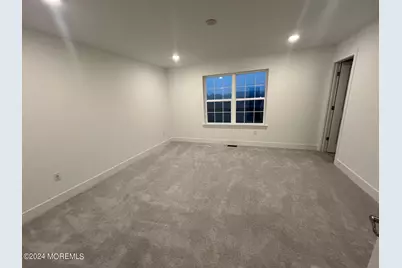 35 Crimson Drive, Manalapan Township, NJ 07726 - Photo 5