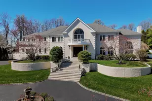 6 Hayes Ct, Atlantic Highlands, NJ 07716 - Photo 3