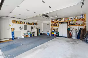 38 Carriage Pl, Edison, NJ 08820 - Photo 35