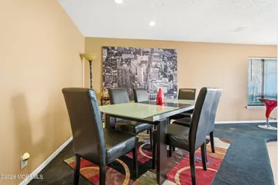 38 Carriage Place #1038, Edison, NJ 08820 - Photo 13