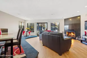 38 Carriage Pl, Edison, NJ 08820 - Photo 11