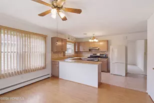 7 Pavilion St, Toms River Township, NJ 08757 - Photo 9