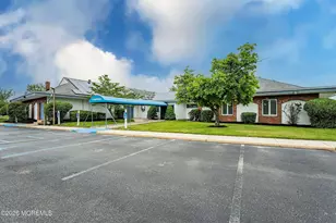 7 Pavilion St, Toms River Township, NJ 08757 - Photo 9