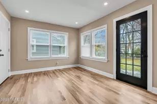 77 Brakenbury Dr, Toms River Township, NJ 08757 - Photo 11