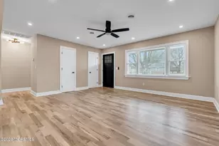 77 Brakenbury Dr, Toms River Township, NJ 08757 - Photo 3