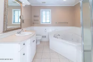 175 Penn Ct, Matawan, NJ 07747 - Photo 13