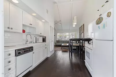 415 Carter Avenue, Point Pleasant Beach, NJ 08742 - Photo 13