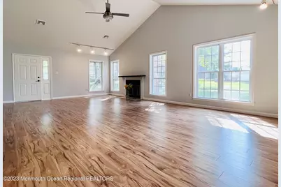 159 Tanglewood Place, Morganville, NJ 07751 - Photo 7